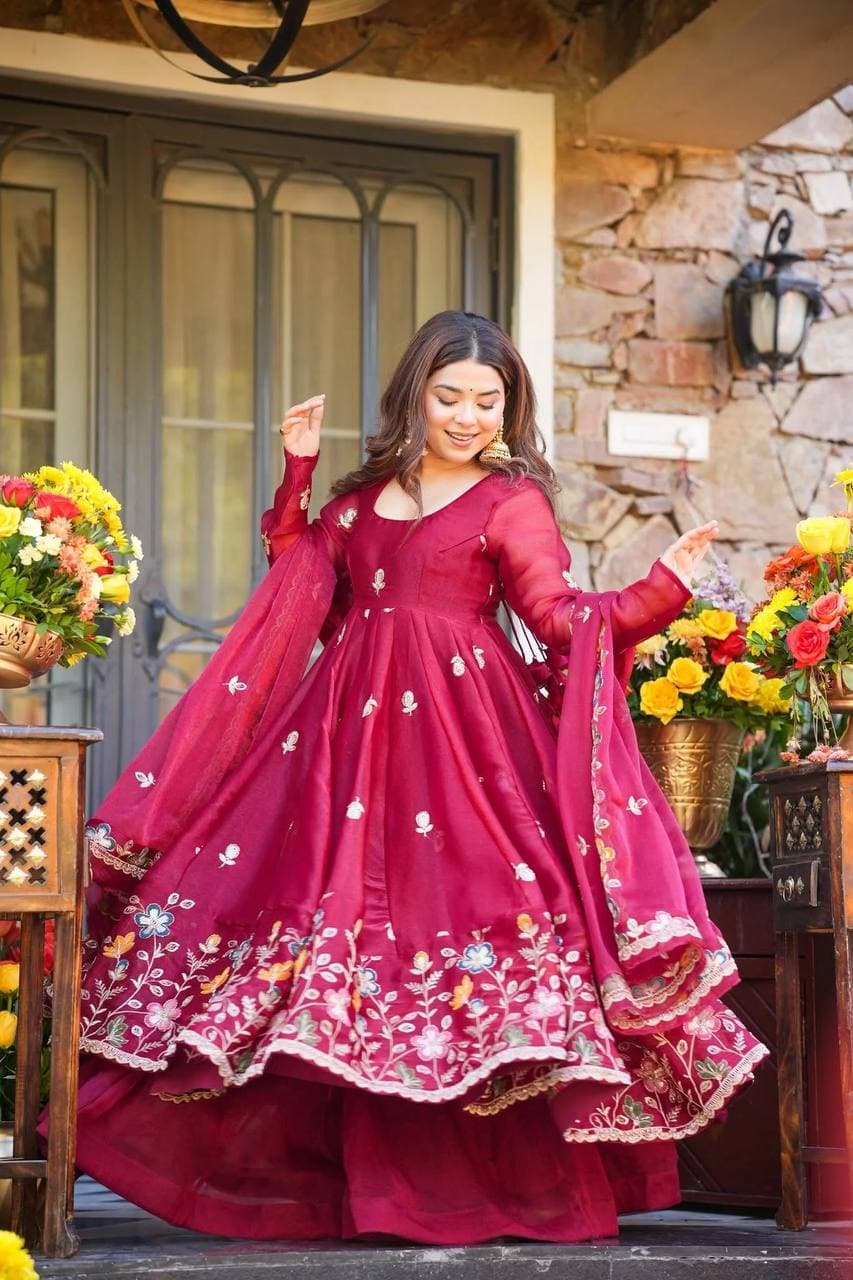 Elegant Maroon Anarkali with Organza Dupatta thumbnail 5