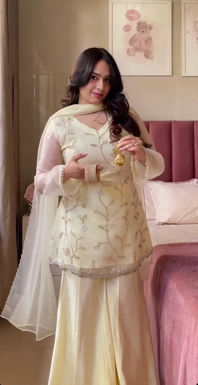 Ivory Cream Fendy Silk Handwork Kurta Set with Palazzo & Dupatta thumbnail 2