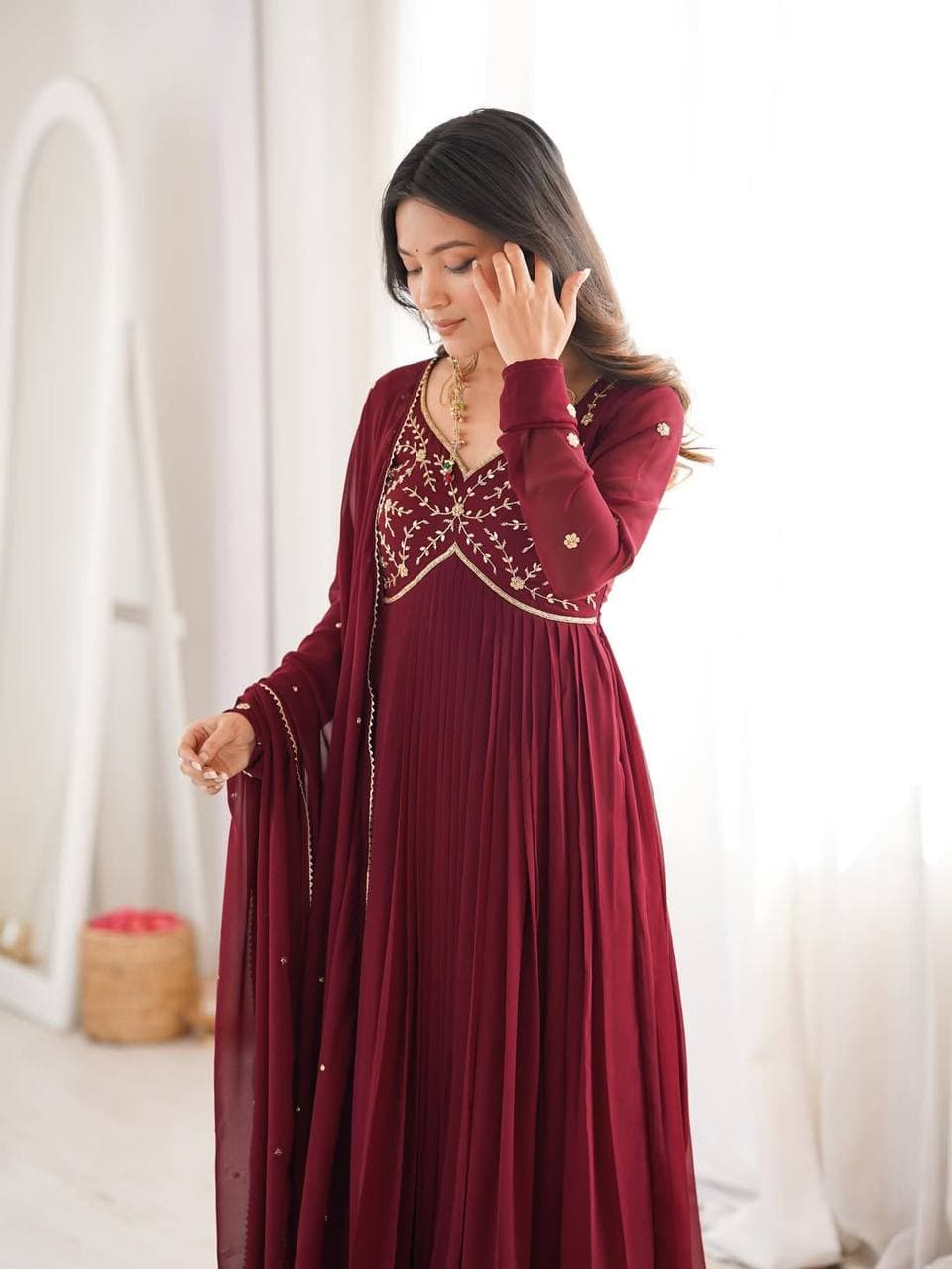 Royal Maroon Party Wear Anarkali Suit – Graceful & Flowy Look thumbnail 5
