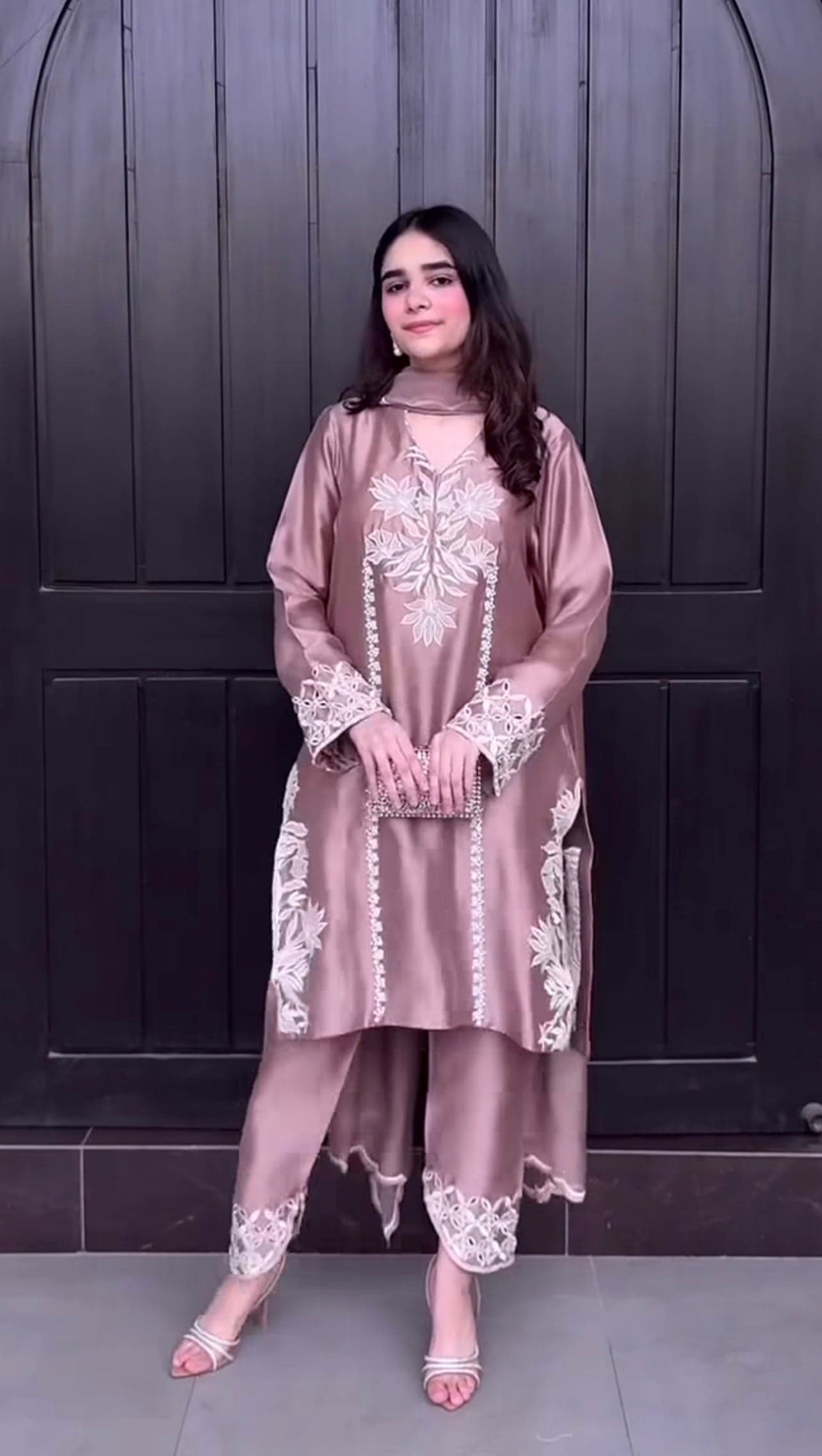 Luxurious Suit Adorned with Intricate thumbnail 5