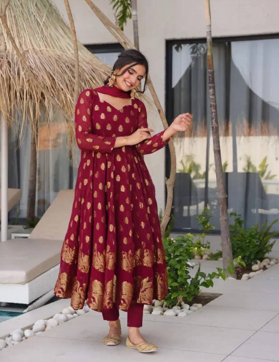 Luxurious Maroon Anarkali Suit with Intricate Embroidery thumbnail 3