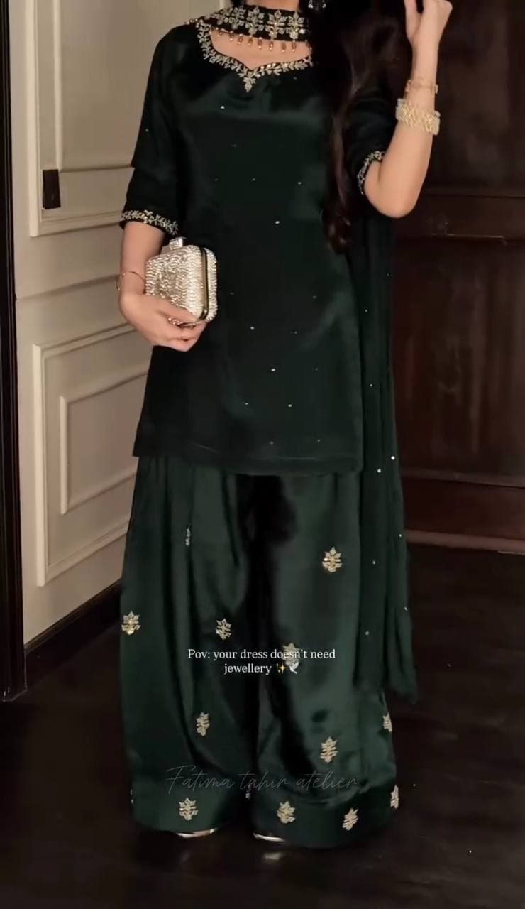 Luxury Designer Farshi Salwar Kurta Set for Women thumbnail 3