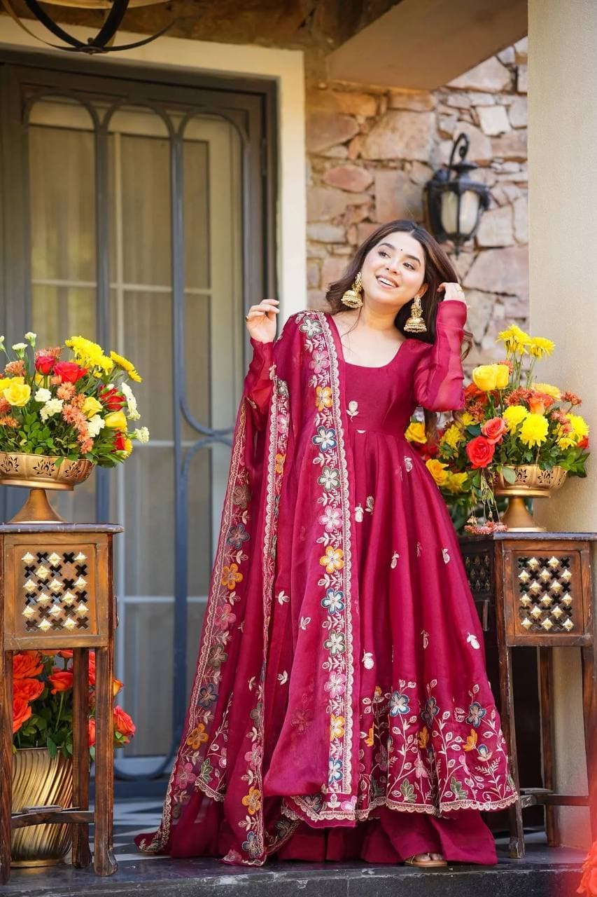 Elegant Maroon Anarkali with Organza Dupatta thumbnail 6