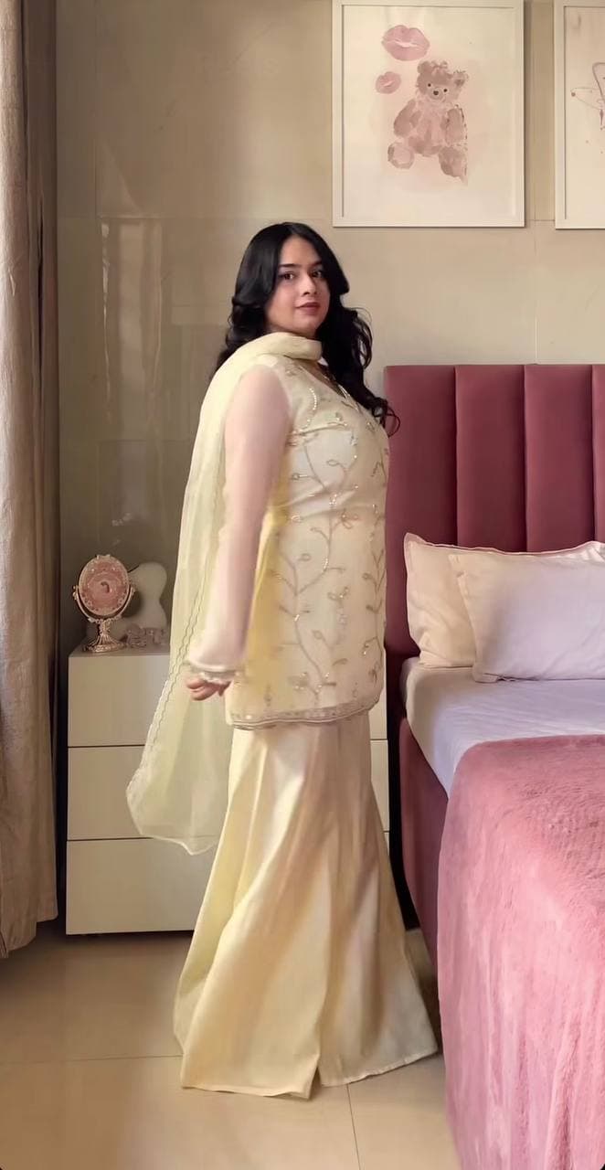 Ivory Cream Fendy Silk Handwork Kurta Set with Palazzo & Dupatta thumbnail 3