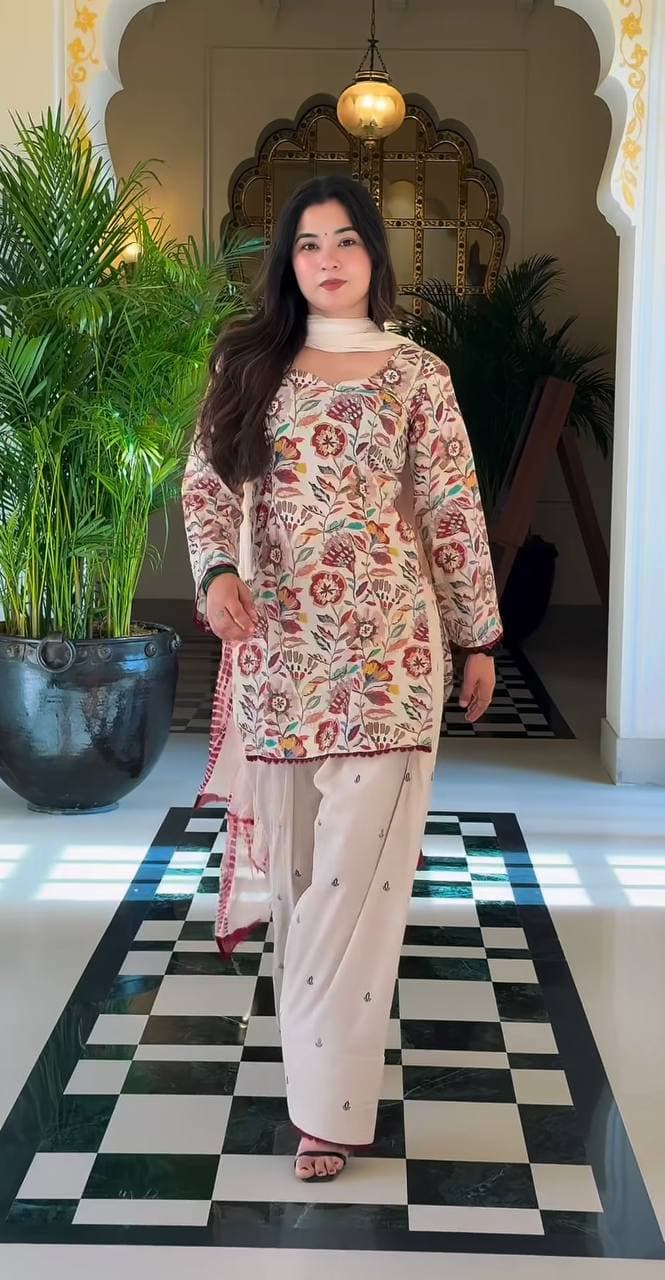 Women Off-White Floral Printed Cotton Kurta Set with Dupatta & Straight Pants