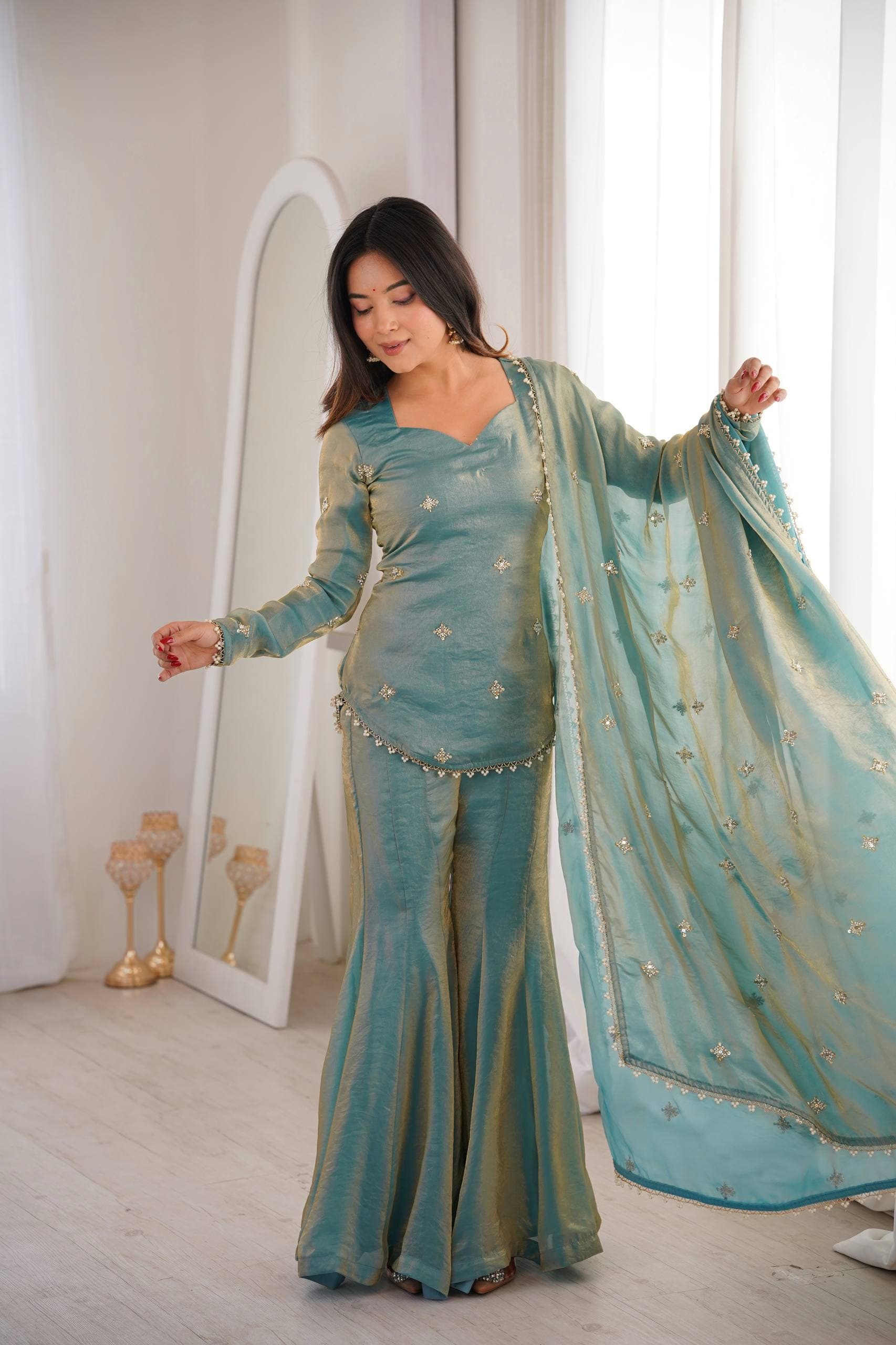 Mehrunisa Sea Green Royal Set thumbnail 2