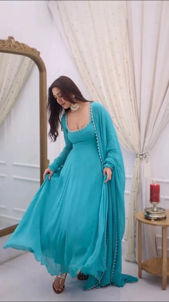 “Timeless Grace in Every Step” thumbnail 2