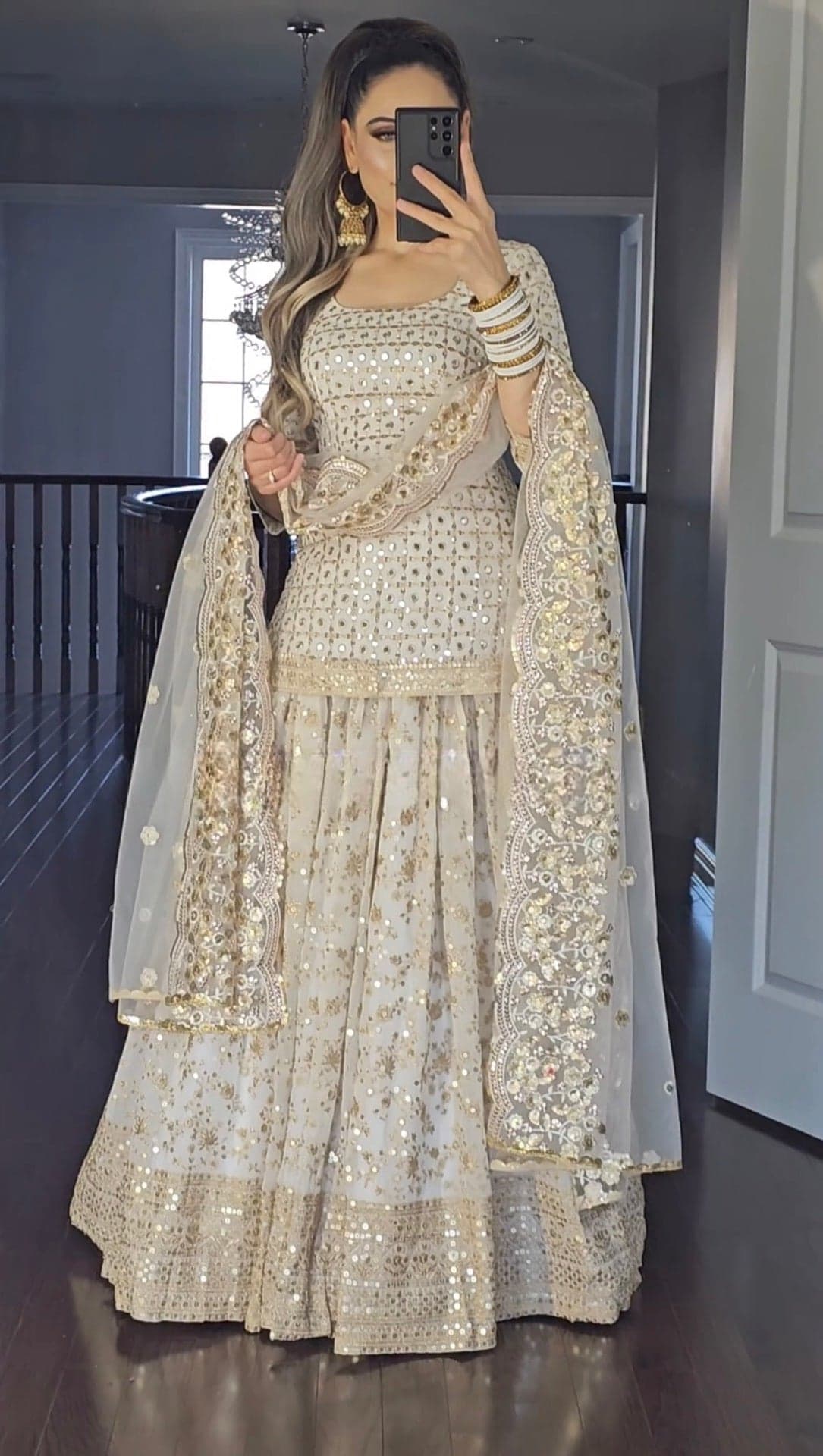 New Designer Party Wear Look Top , Lengha  And Dupatta thumbnail 4