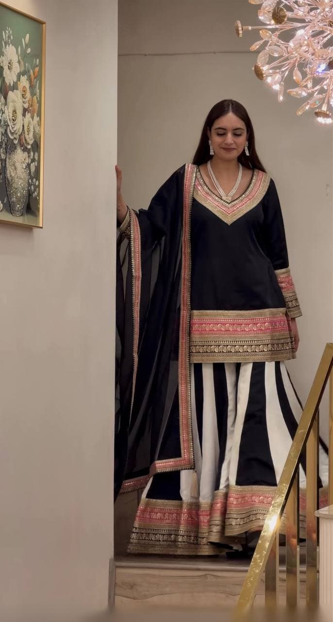 Black Embroidered  Natural Kurta Set with Organza Dupatta & Panelled Palazzo thumbnail 4