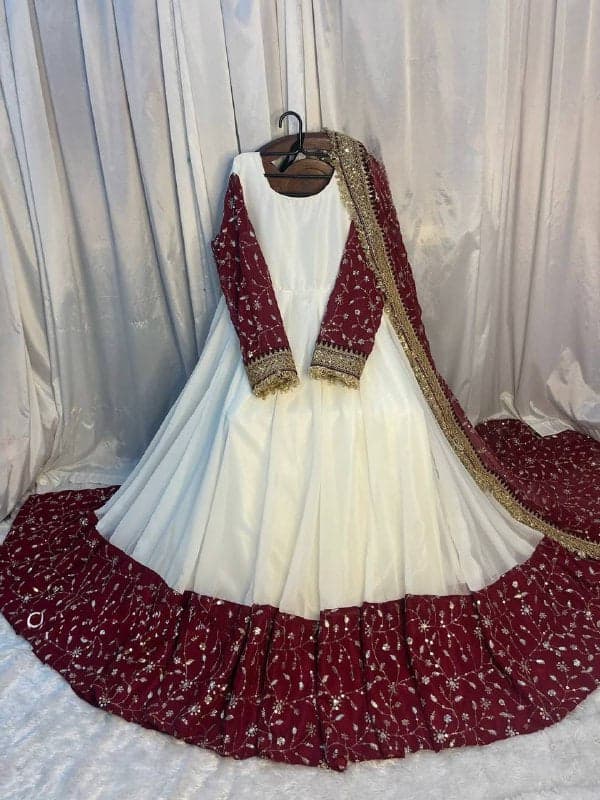 Premium Designer Ethnic Gown for Wedding & Party Wear thumbnail 8