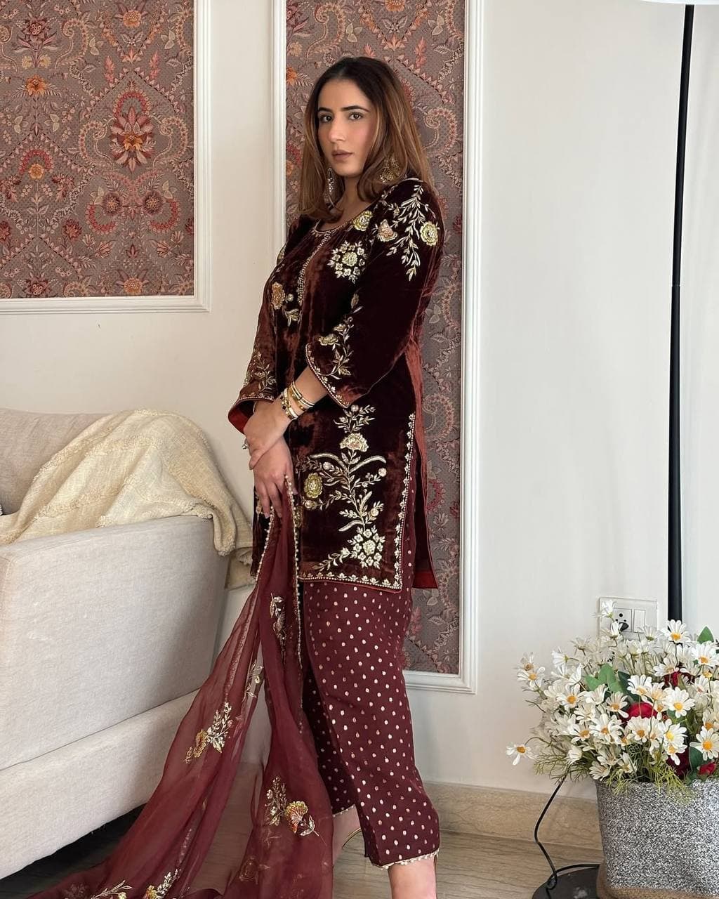 Luxury Maroon Velvet Embroidery Ensemble thumbnail 3