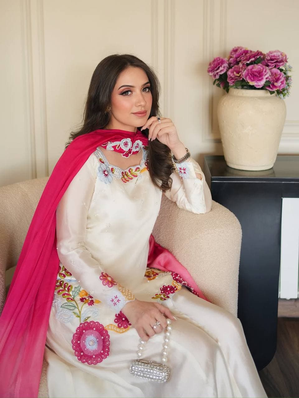 Luxury Ivory Floral Embroidered Kurti Palazzo Set with Pink Dupatta thumbnail 5