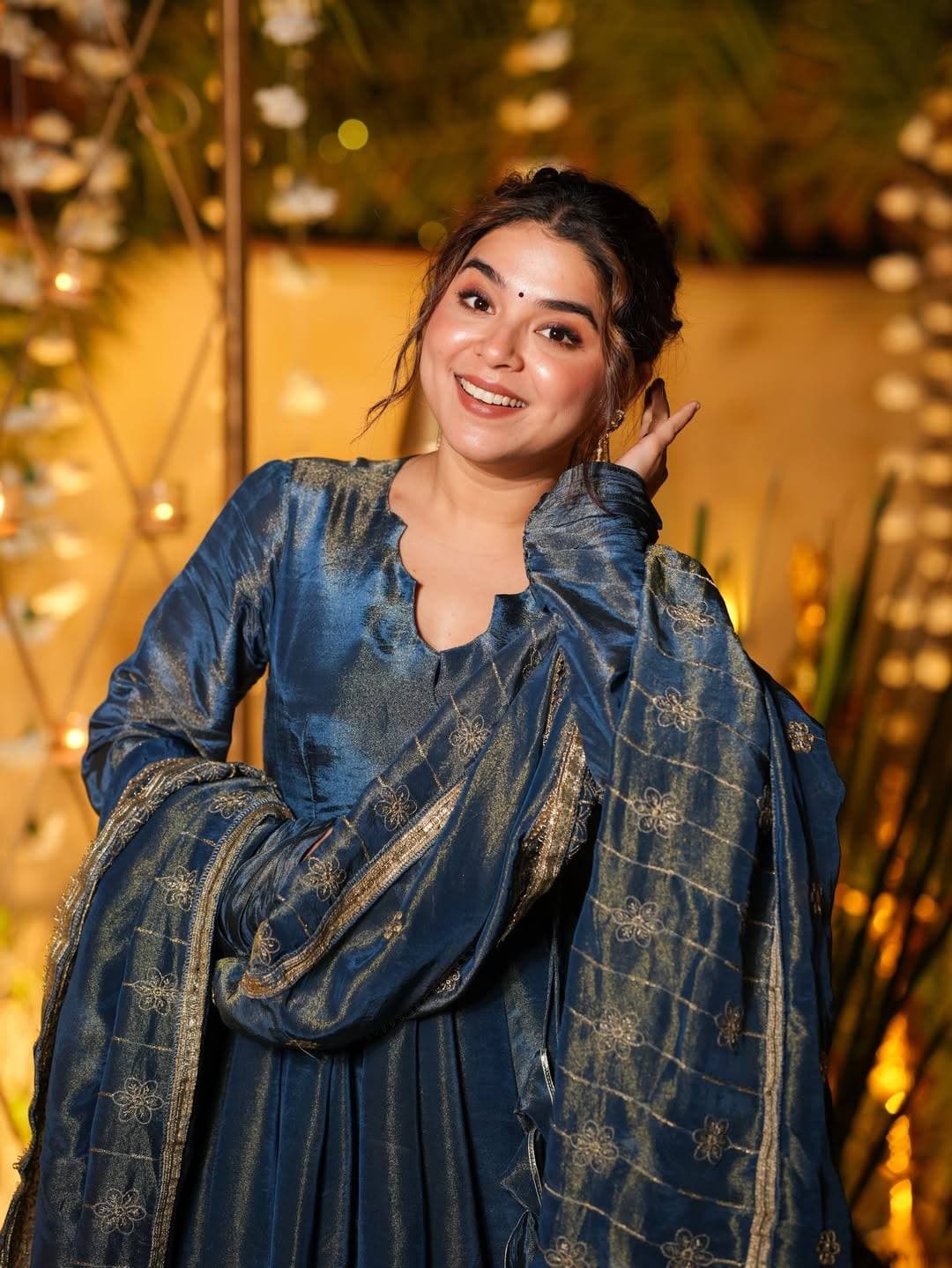 “Midnight Majesty Anarkali – Shine in Every Step” thumbnail 6