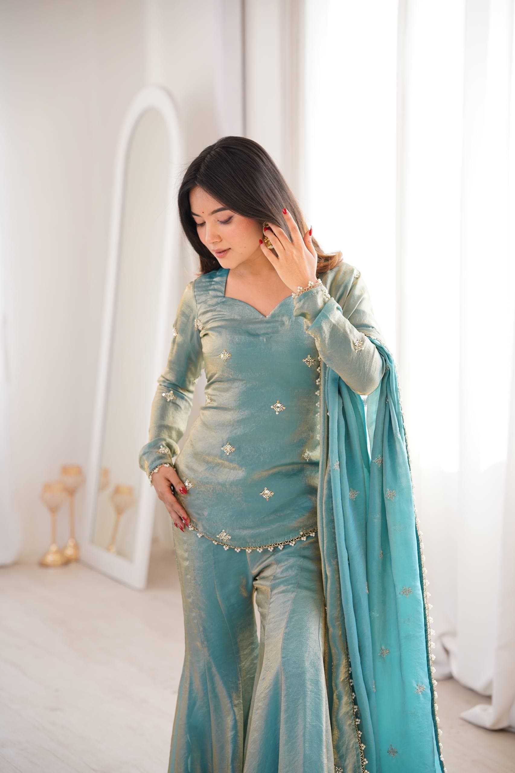 Mehrunisa Sea Green Royal Set thumbnail 4